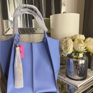 Sassy Jones Elegant Rare color Women's Handbag